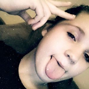 Meet your Posher, Destiny